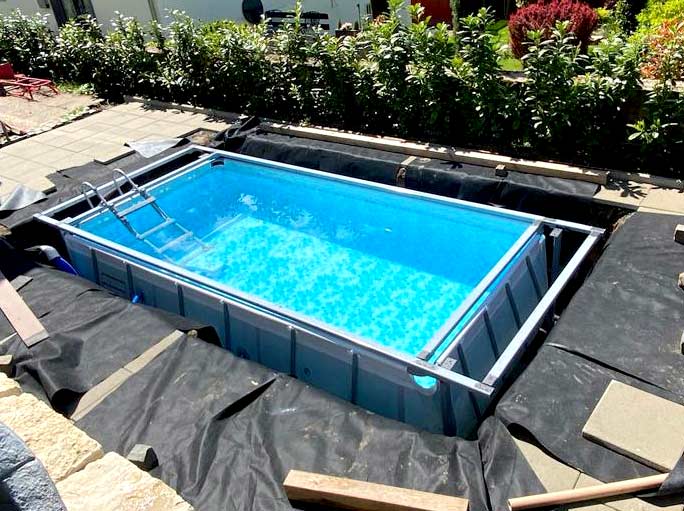 GFK Pool aus Polen