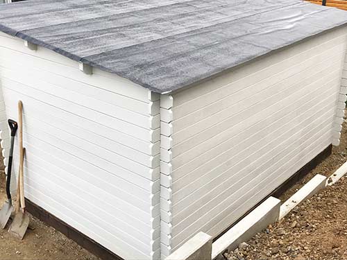 Holzschuppen aus polen