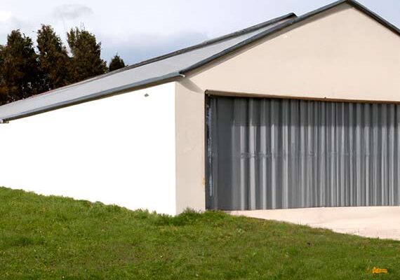 Isolierte halle aus polen