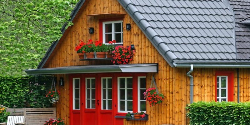 Gartenhäuser aus Polen: Welche Holzarten sind besonders langlebig